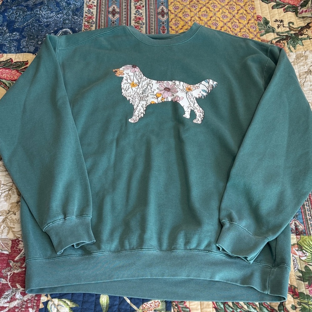 Comfort Colors Golden Retriever Teal Crewneck